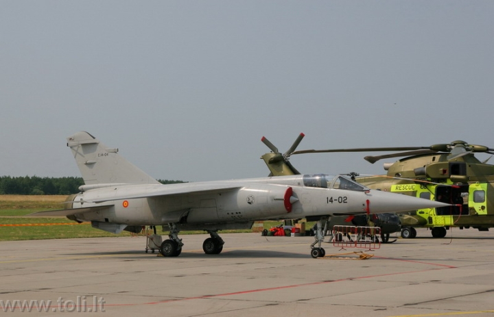 avia01 Ispanijos oro pajėgų „Dassault Mirage F1“